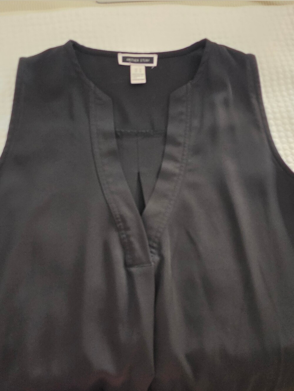 Another Story Sleeveless Dress With Belt - Picture 7 of 7